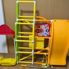 
ジャングルジム〈アンパンマン〉の画像