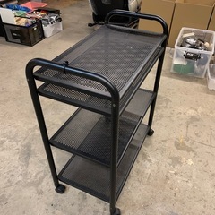 スチールワゴン イノベーター 黒 パンチングボードのキャスターワゴン3段 73cm×42cm×高さ100cmの画像