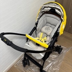 コンビベビーカーの画像