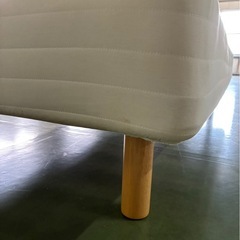 お引き取り限定　足付きマットレスの画像