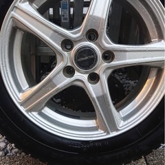 スタットレスタイヤ  ブリジストン ブリザック 195/60R16の画像