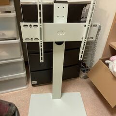 テレビスタンド／自立式TVスタンド（ホワイト）引き取り限定の画像