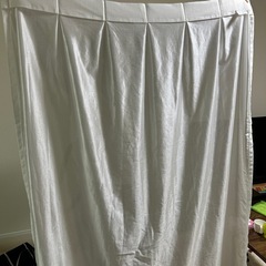 カーテンの画像