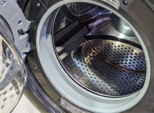 【年末超特価】?2020年購入SHARPドラム式洗濯乾燥機　ES-S7D 単身最適　配送無料！