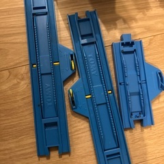 プラレール　レール、脚　大量の画像