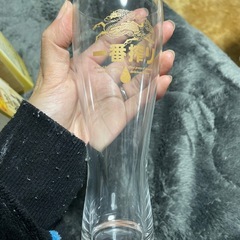 ガラスコップの画像