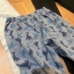 キッズ　ズボン3本セット　120センチの画像