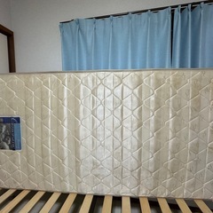 アイアン調シングルベッド＋マットレスの画像