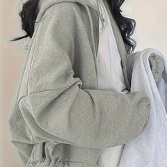 決まりました　新品　レディースパーカーの画像