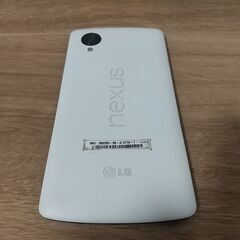 LG　NEXUS5（32GB）LG-D821　SIMフリースマホ本体　ホワイトの画像
