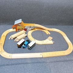 旧トーマス 木製レールセット 採掘場 傷汚れあり クリスマスにもの画像