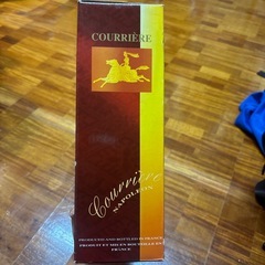 クリエール フレンチブランデー ナポレオン ファイネスト COURRIERE NAPOLEON FINEST 700ml 40% 洋酒 古酒 未開栓 ブランデーの画像