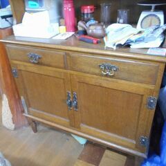 【受渡し者決定済み】食器棚　食器たくさん　USED　【東京 三鷹市】の画像