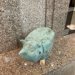 恐竜のイス　スツール　チェアの画像