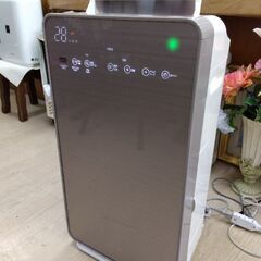 極上美品　42畳対応　掃除ロボット搭載　超高性能タッチパネル　空気清浄機　加湿器　空気清浄器の画像