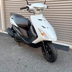 4388.定番人気　アドレスv125s シート、ミラー新品　千葉県柏市　即日配送、自走引き取りも可能の画像