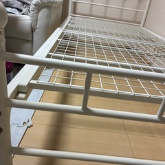 宮武製作所のベッドフレーム　ホワイトの画像