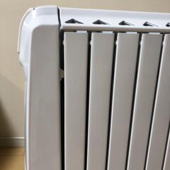 【オイルヒーター】① DDQ0915-WH （ピュアホワイト＋ホワイト） ※リモコンなし【デロンギ ドラゴンデジタル】 DeLonghiの画像