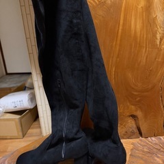 厚底ロングブーツの画像