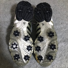 アディダス ゴルフシューズ スパイク 高級モデル ほぼ新品 予備の変え鋲6個付き レンチ付き 26.5センチの画像