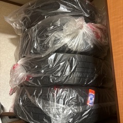 オートバックスのメーカーのスタッドレスタイヤ195/60R17 ...