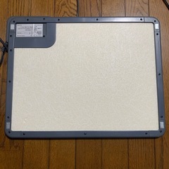 アイリスオーヤマ  デスクヒーター　パネルヒーターの画像