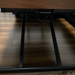 昇降テーブルの画像