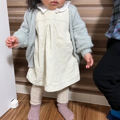 美品　コーデュロイワンピース　白　ワンピース80の画像