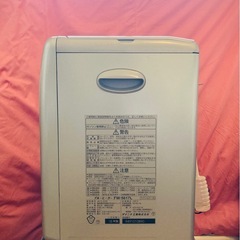 ダイニチ ブルーヒーター FW-5617L18年製 ライトシルバー(S) 箱付きの画像