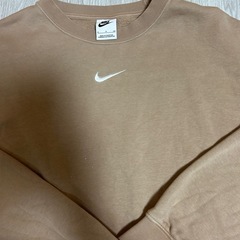 NIKE トレーナー
の画像