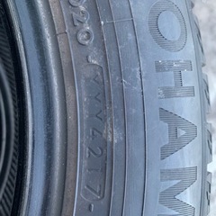 【引き取り中】205/60R16 ヨコハマ　スタッドレスタイヤ4本の画像