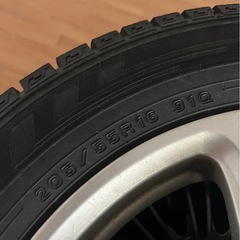 【取引中】16インチ、オーリス使用スタッドレスタイヤ付きアルミホイールの画像