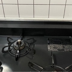 「ニトリ」ガスコンロ横 収納ラック の画像