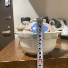 小さな土鍋の画像