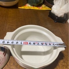 小さな土鍋の画像