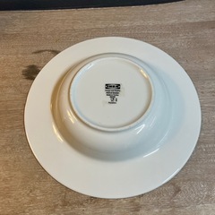 IKEA リム皿の画像
