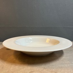 IKEA リム皿の画像