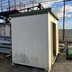 イナバ物置の画像