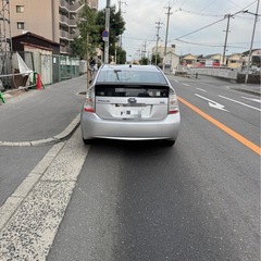 プリウスLの画像