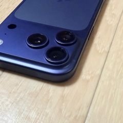 apple iPhone 17 Pro 256GB blue ディープブルー わずかに傷ありの画像