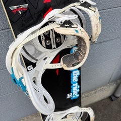 ゼロワン　スノーボード バインディング、カバー付きの画像