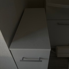 キャスター付き隙間収納の画像