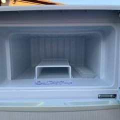 ①✅アビテラックスノンフロン電気冷凍冷蔵庫✅ ✅AR-100E✅の画像