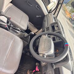 H13年 スバル サンバー トラック 5速　TB 4WD 　走行距離5万キロ! パワーステ! エアバッグ　本州からの画像