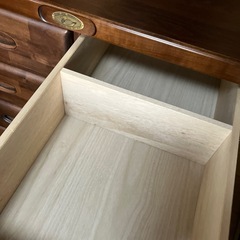 クローゼット　押入れ　タンスの画像