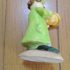 置物ピエロ　オブジェ　陶器　未使用　高さ約１０Ｘヨコ7cm　帽子の先欠け有りの画像