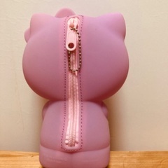 キティ シリコンポーチ ピンクの画像