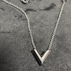 ヴィトン ネックレス 美品の画像