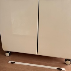 収納棚　キッチンカウンターの画像