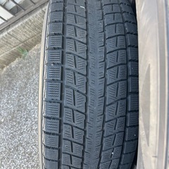 スタッドレスタイヤ 265/70R16 112Q DUNLOP ダンロップ ウインターマックス SJ8 4本セットの画像